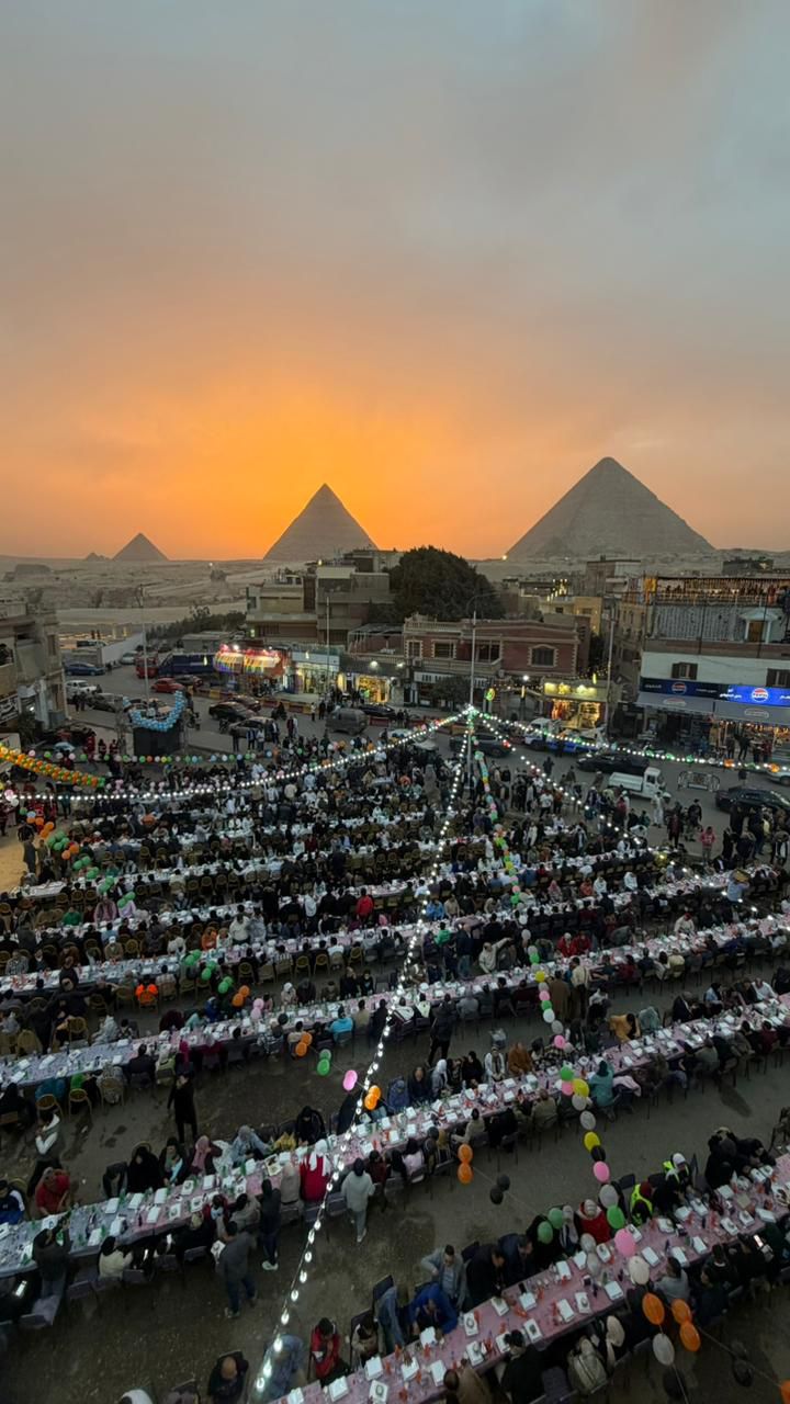 أهالى نزلة السمان ينظمون إفطارا جماعيا مبهرا (6)