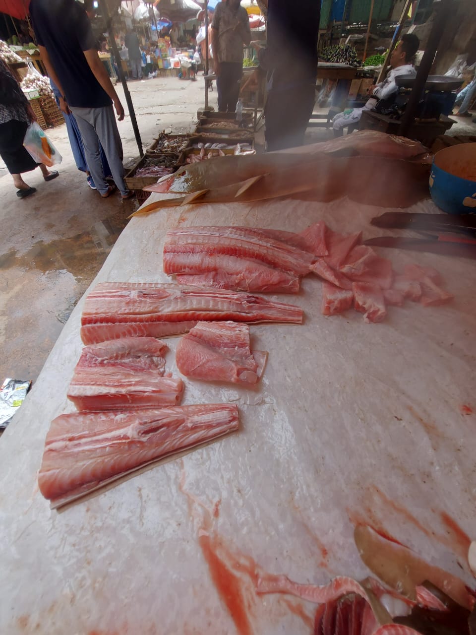 سمك المحرات بعد التقطيع