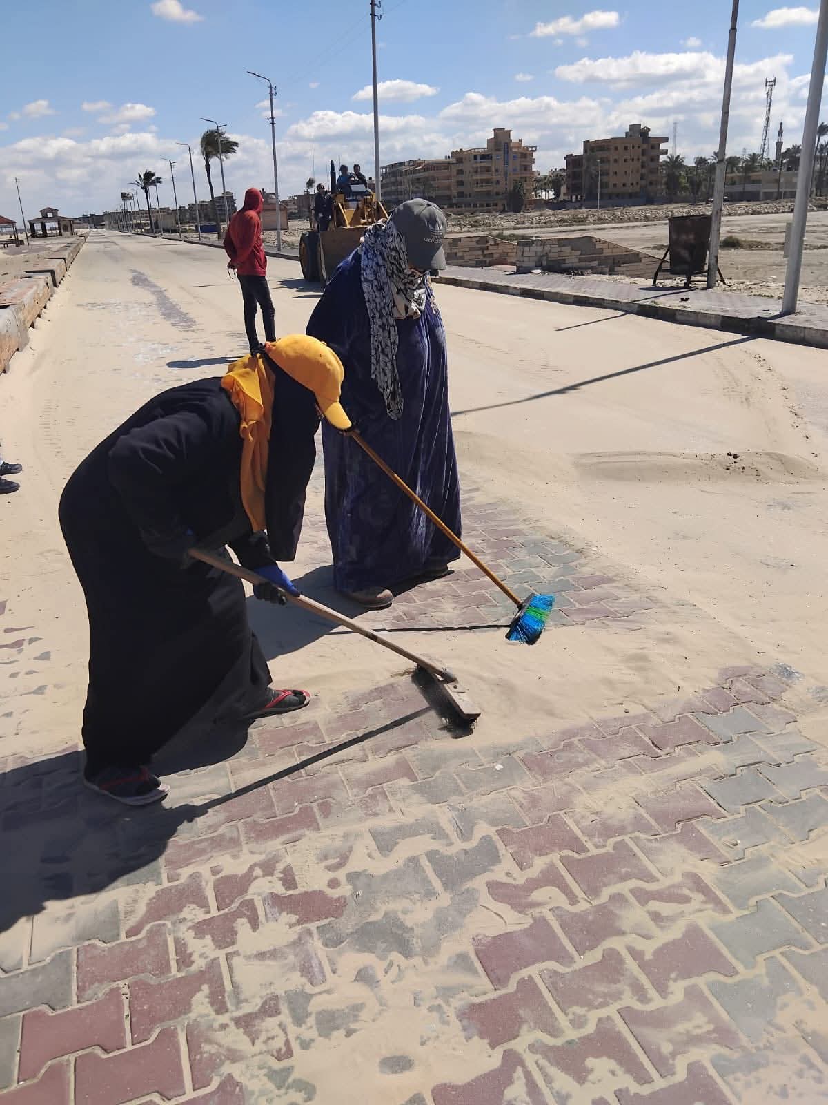 أعمال كسح الرمال