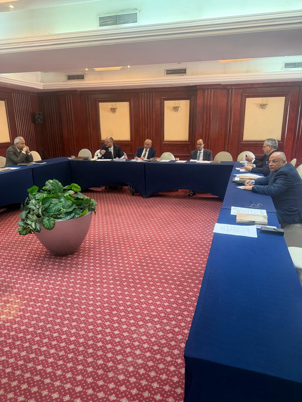 اجتماع اللجنة