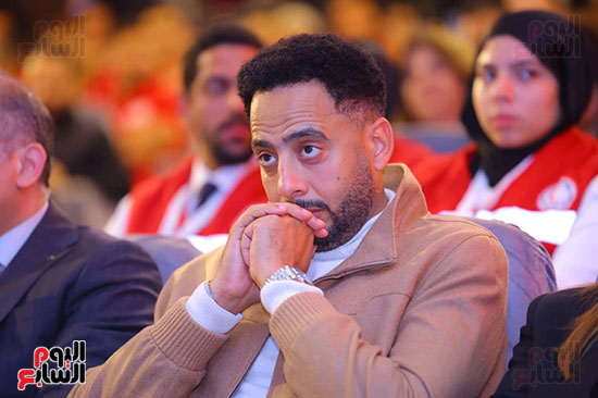 الفنان عصام السقا خلال اللقاء