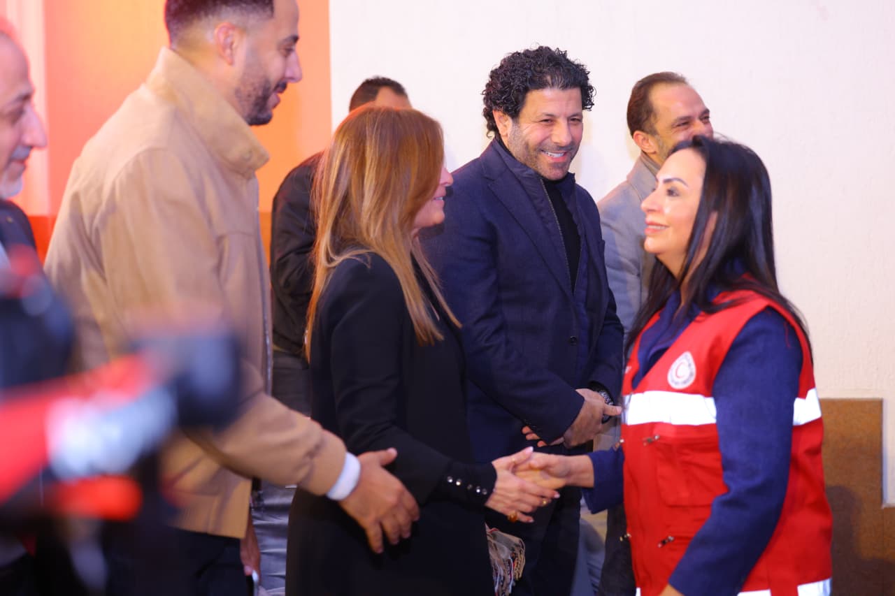 مايا مرسي والفنان عصام السقا