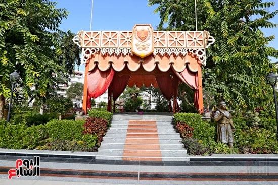 منصة حديقة فريال منصة حديقة فريال