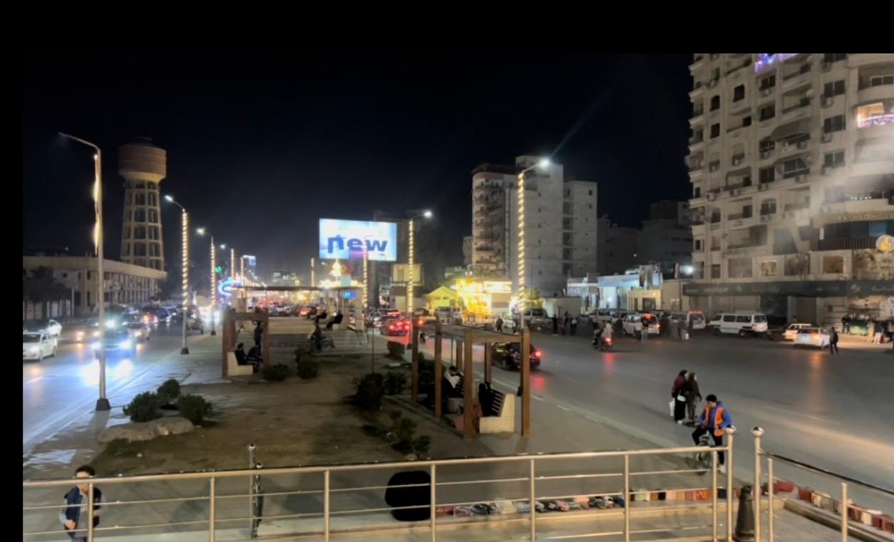 حدائق بجوار تمثال رمسيس