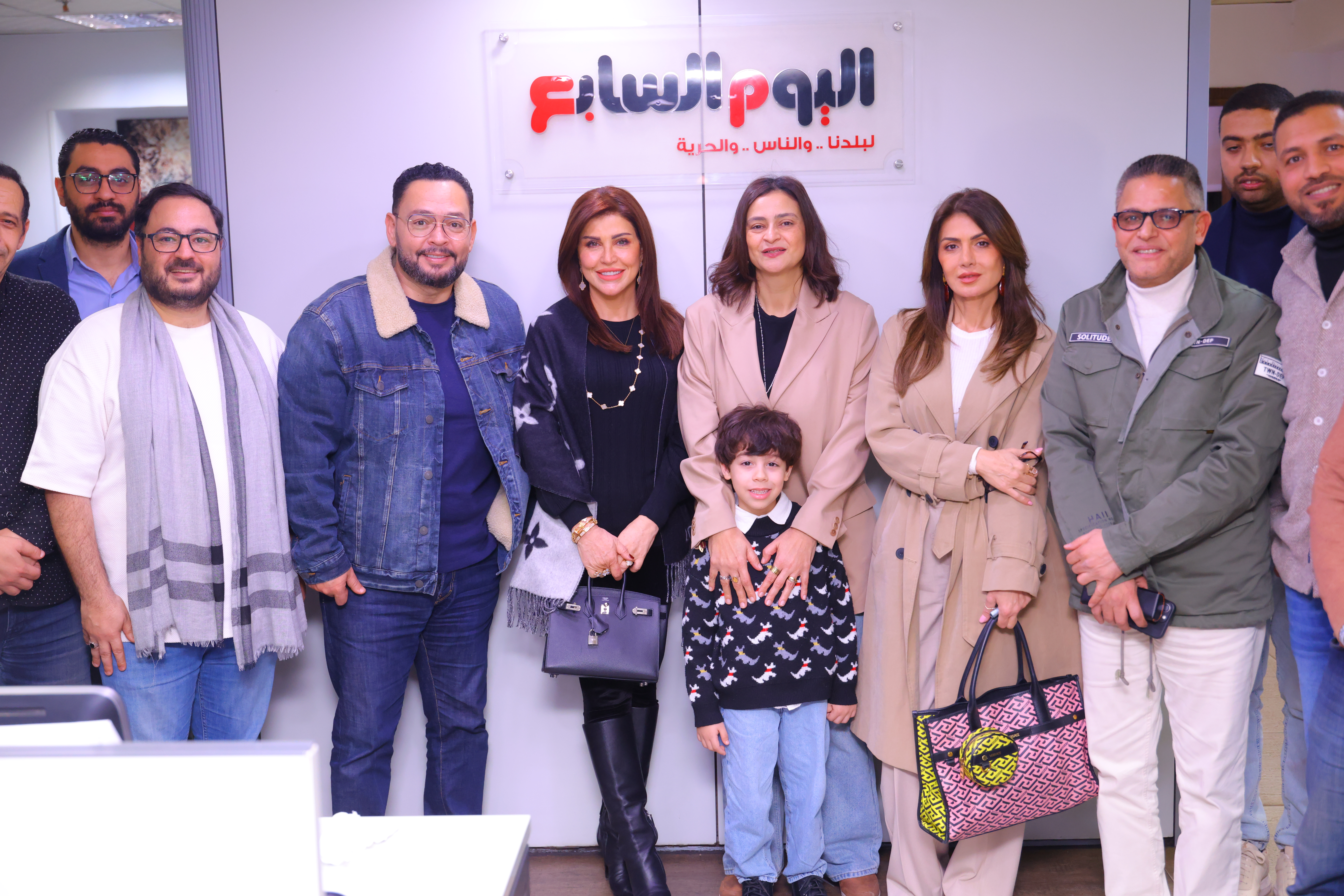 جومانا مراد وأحمد رزق ونجلاء بدر بجولة في اليوم السابع 