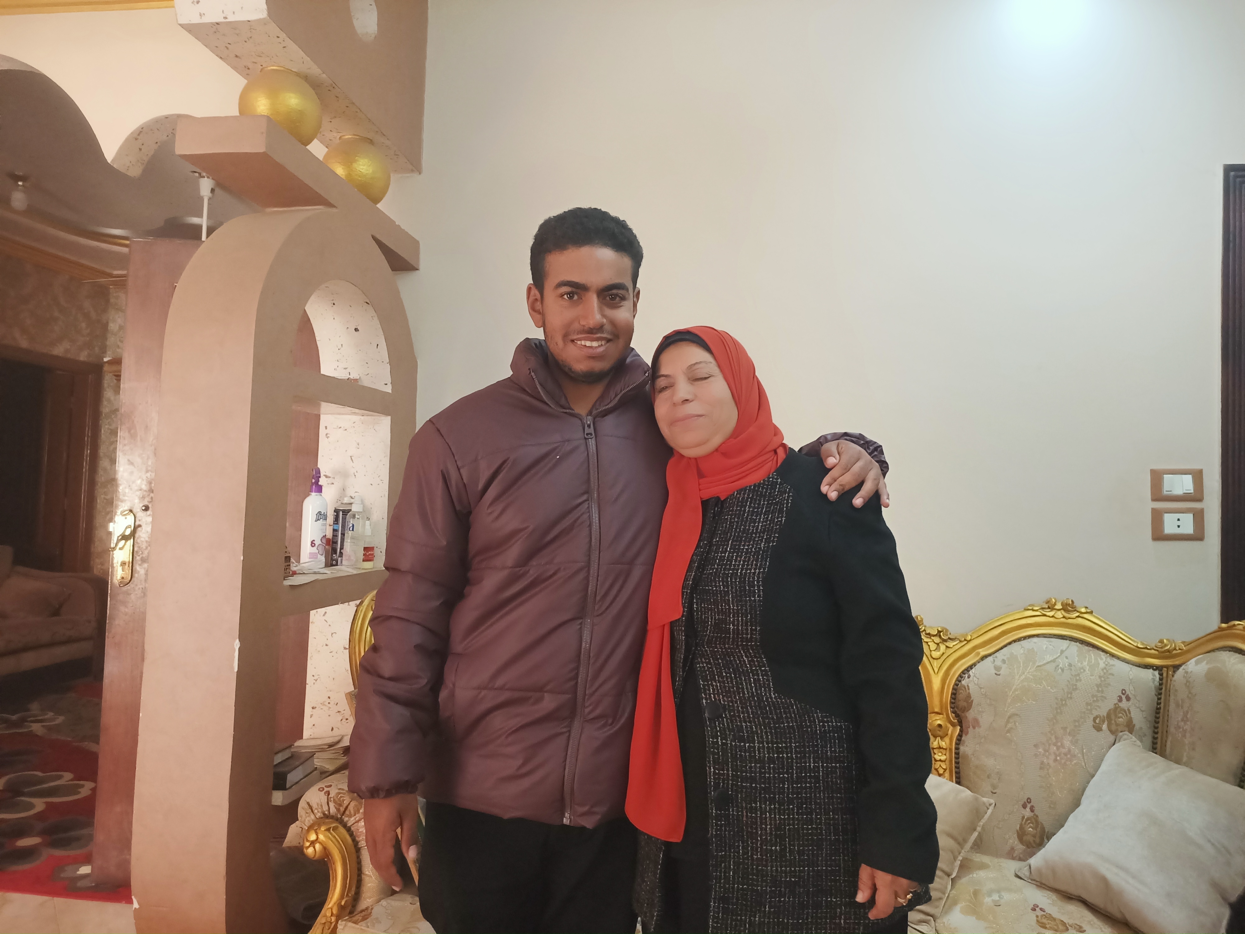 مع الابن الاكبر _1