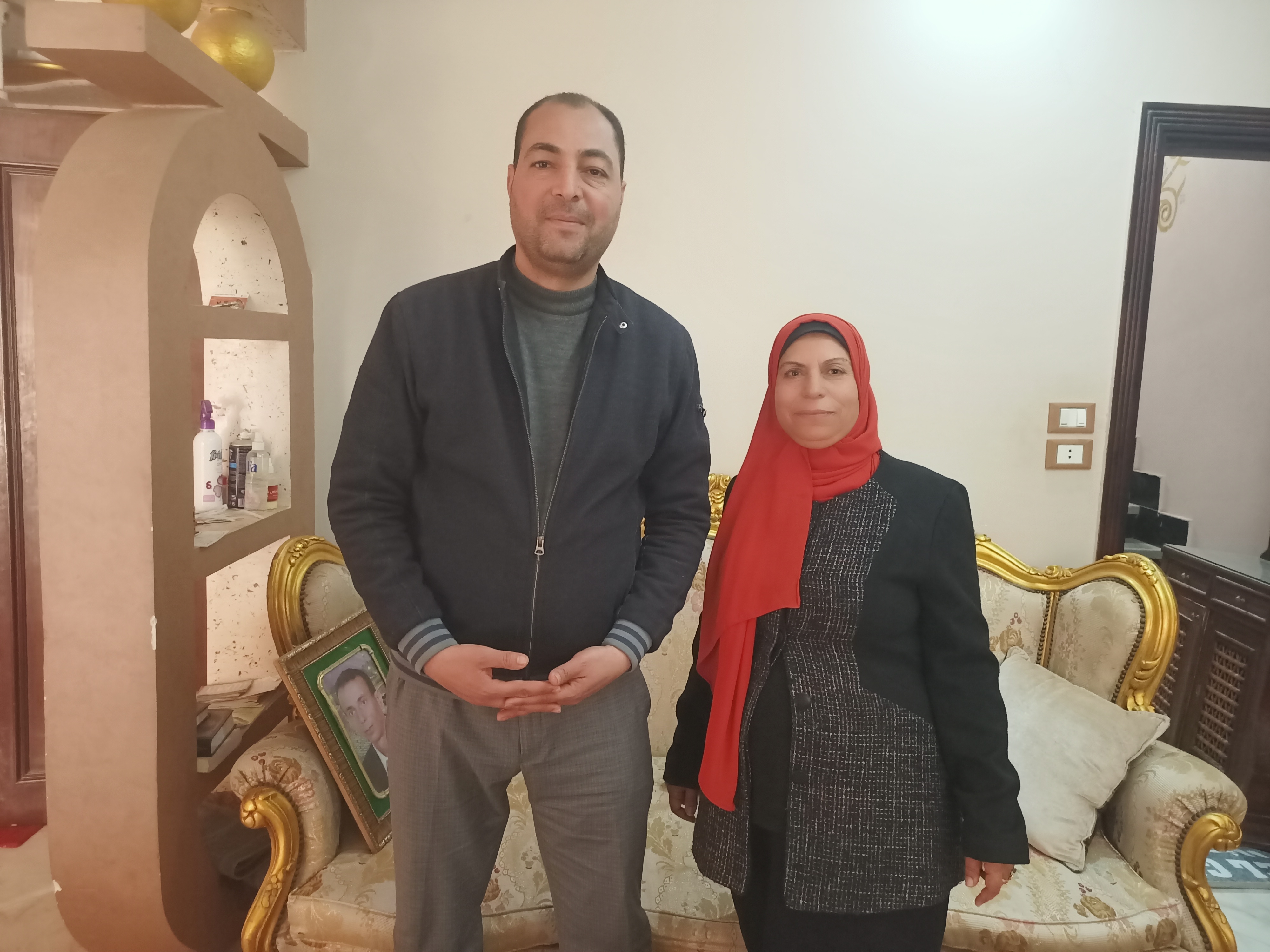 محرر اليوم السابع مع الام المثالية