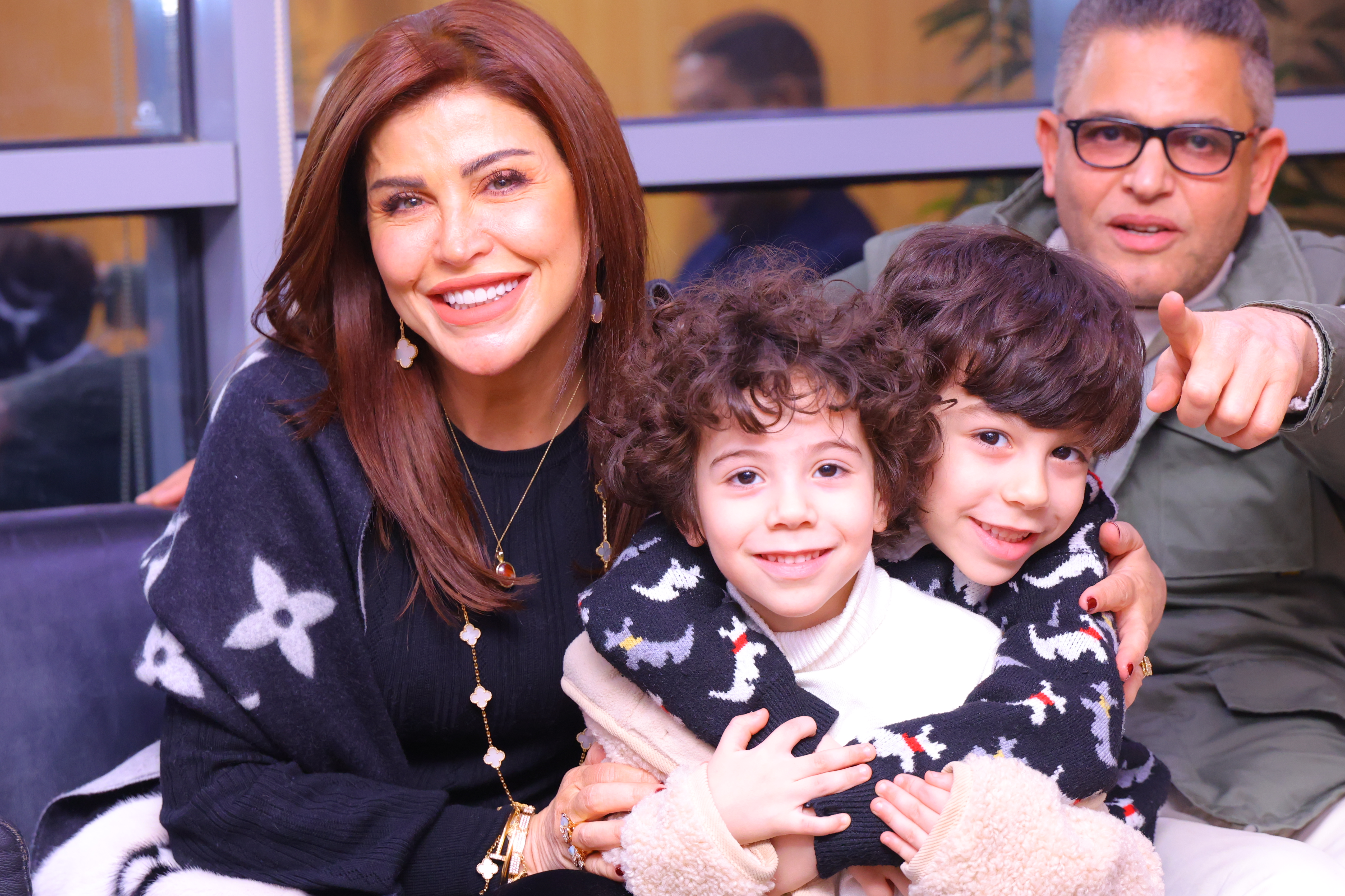 جومانا مراد وأحمد رزق ونجلاء بدر بجولة في اليوم السابع 