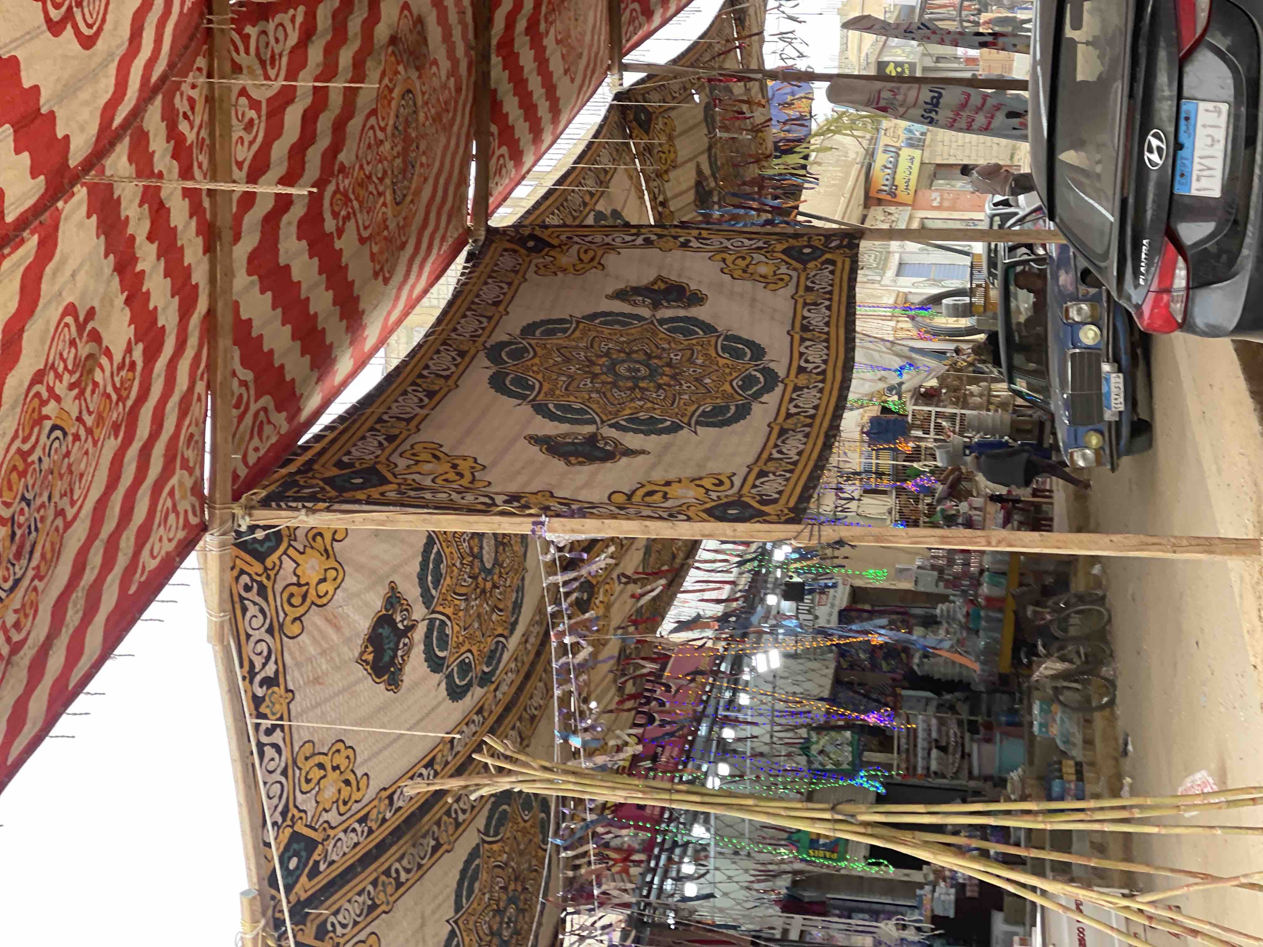 إقبال وإزدحام في شوارع الشيخ زويد 