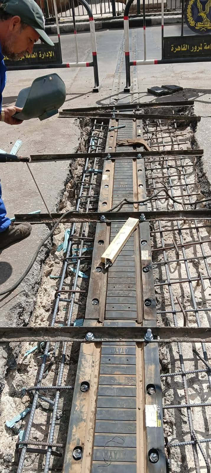 صيانة دورية شاملة لرفع كفاءة كوبري 6 أكتوبر صيانة دورية شاملة لرفع كفاءة كوبري 6 أكتوبر