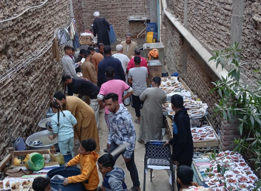 التجهيزات بالمطبخ 