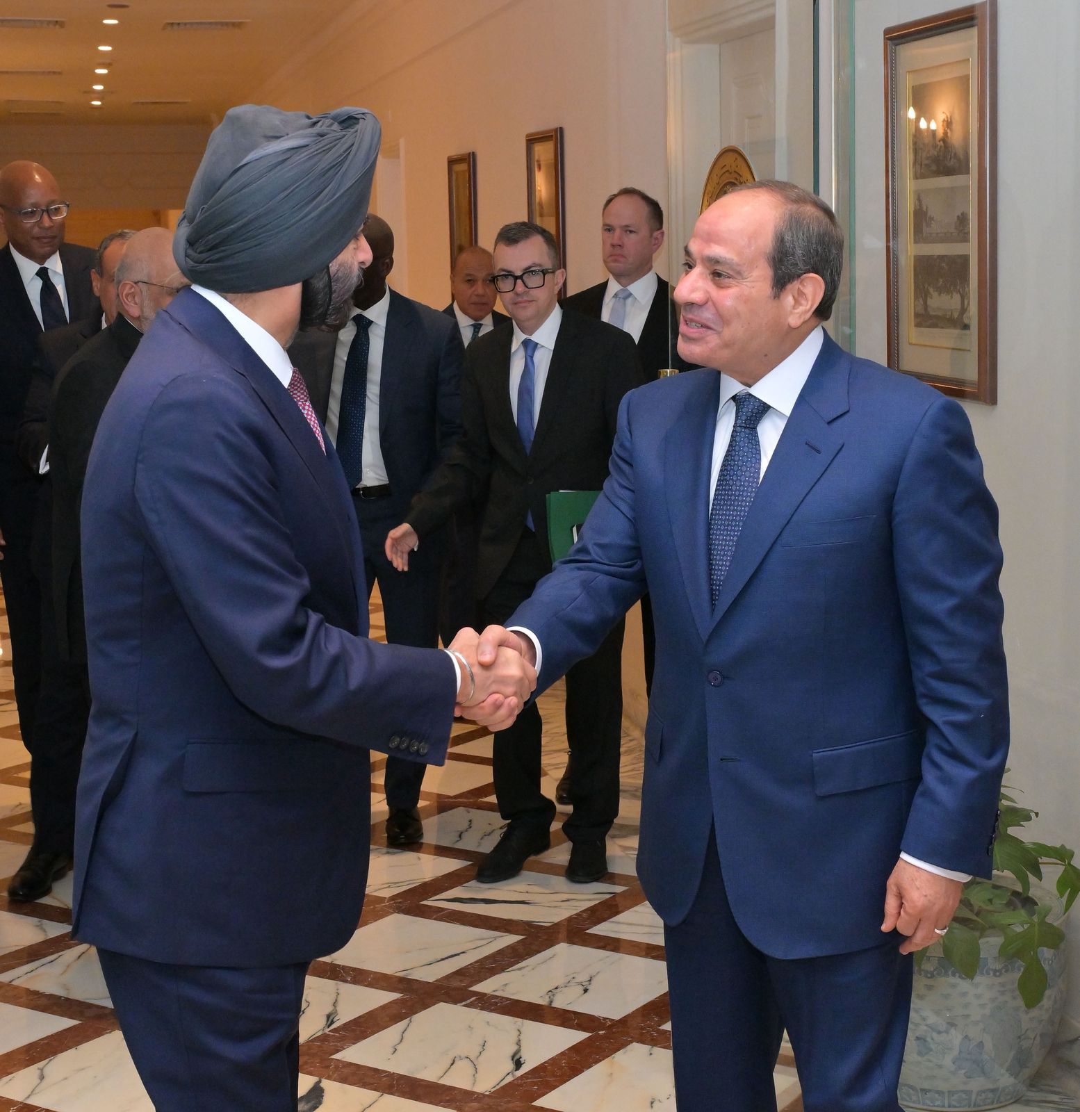 الرئيس السيسي مع رئيس مجموعة البنك الدولى  (2)