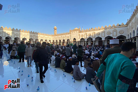 رواد مسجد الجامع الأزهر