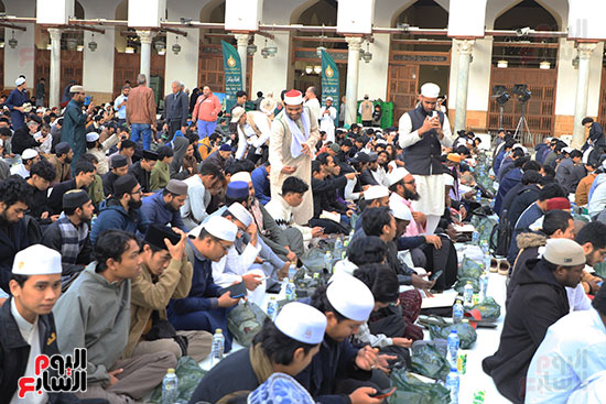 أفطار سبعة ألاف صائم