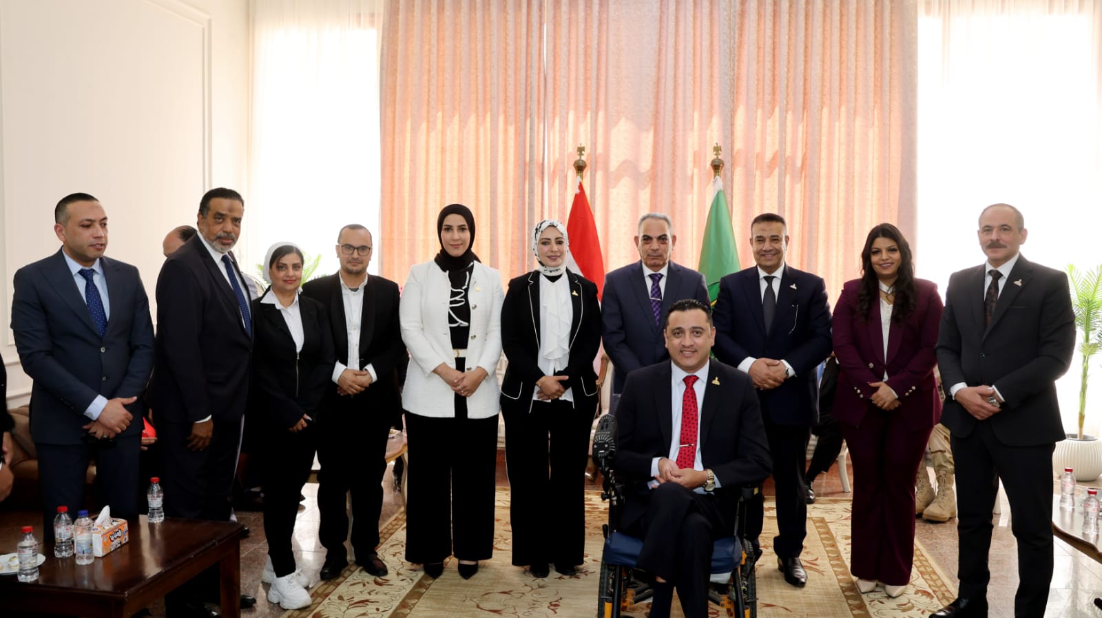 محافظ الإسماعيلية يستقبل المهنئين بعيد الفطر المُبارك