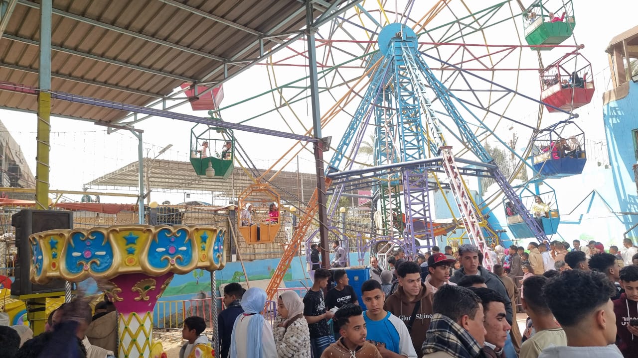 زحام على الملاهي