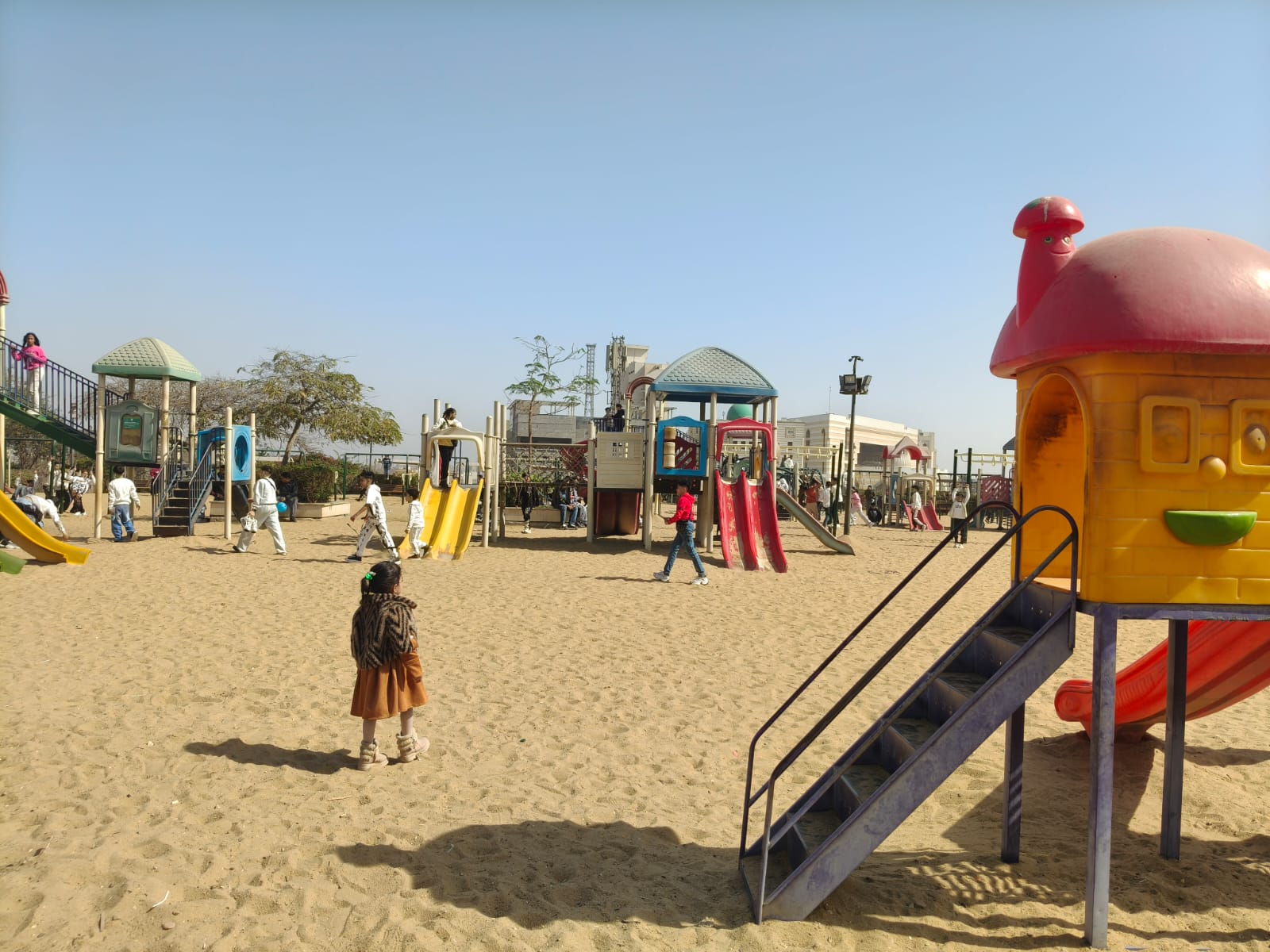 cb5c5cc0-252e-41fb-9f96-3d78d69cb46b