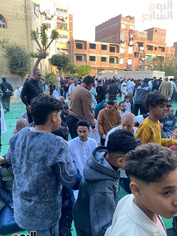 صلاة العيد بساحة مسجد الرضوان (4)