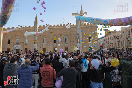 صلاة عيد الفطر بمسجد الحسين (16)