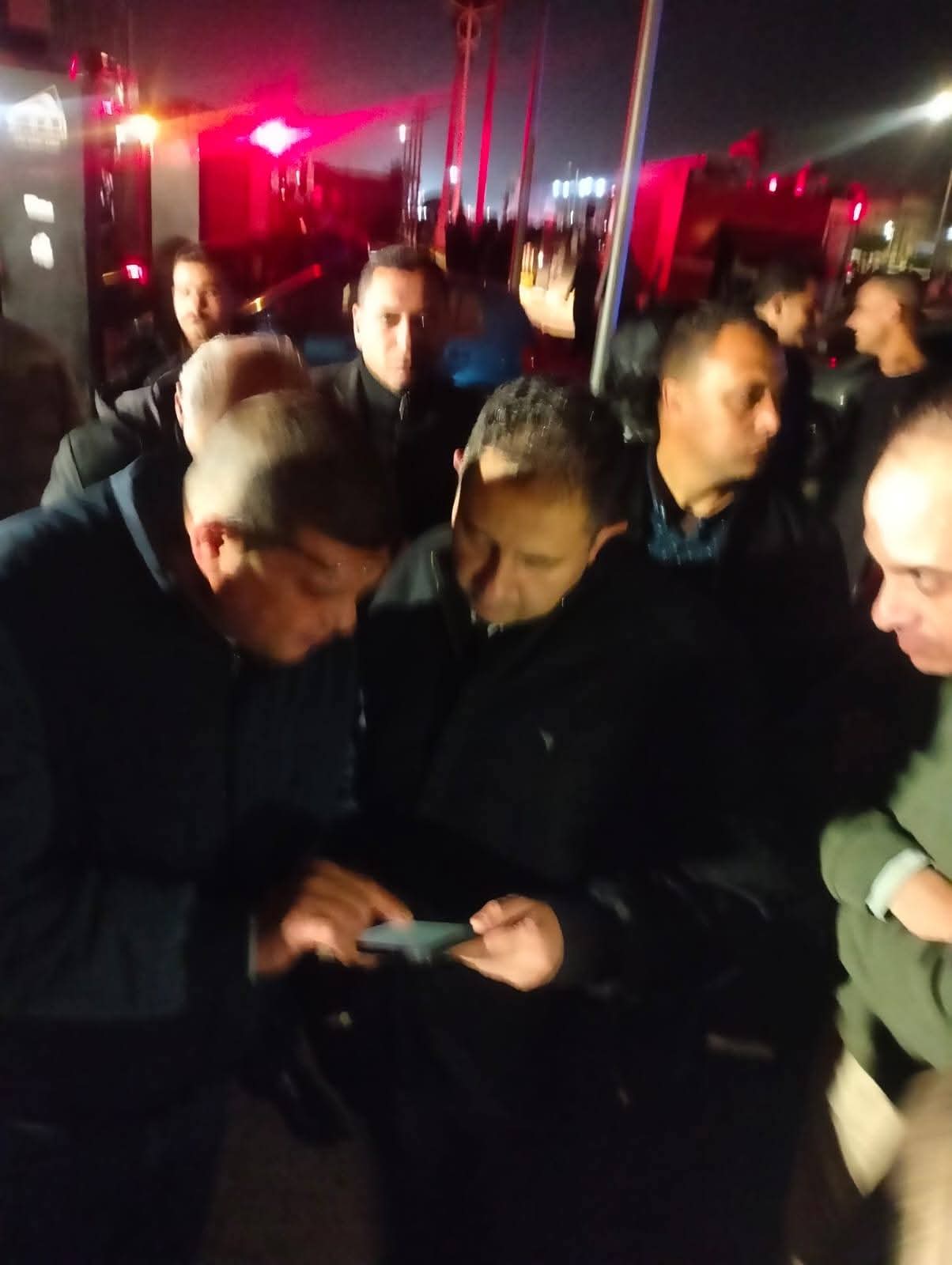 حريق مروع بمول تجاري في دمياط الجديدة (4)