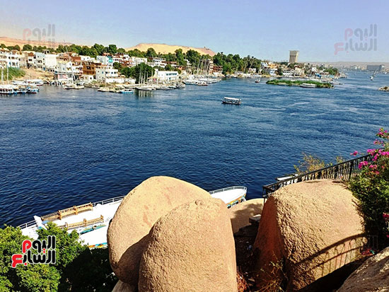 صخور-على-النيل صخور-على-النيل