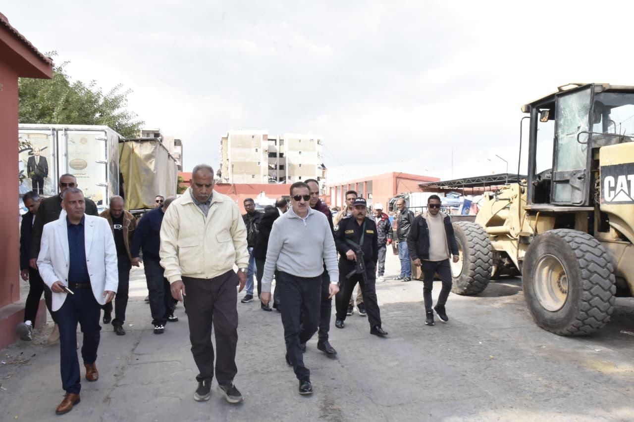 محافظ بورسعيد في الجراچ