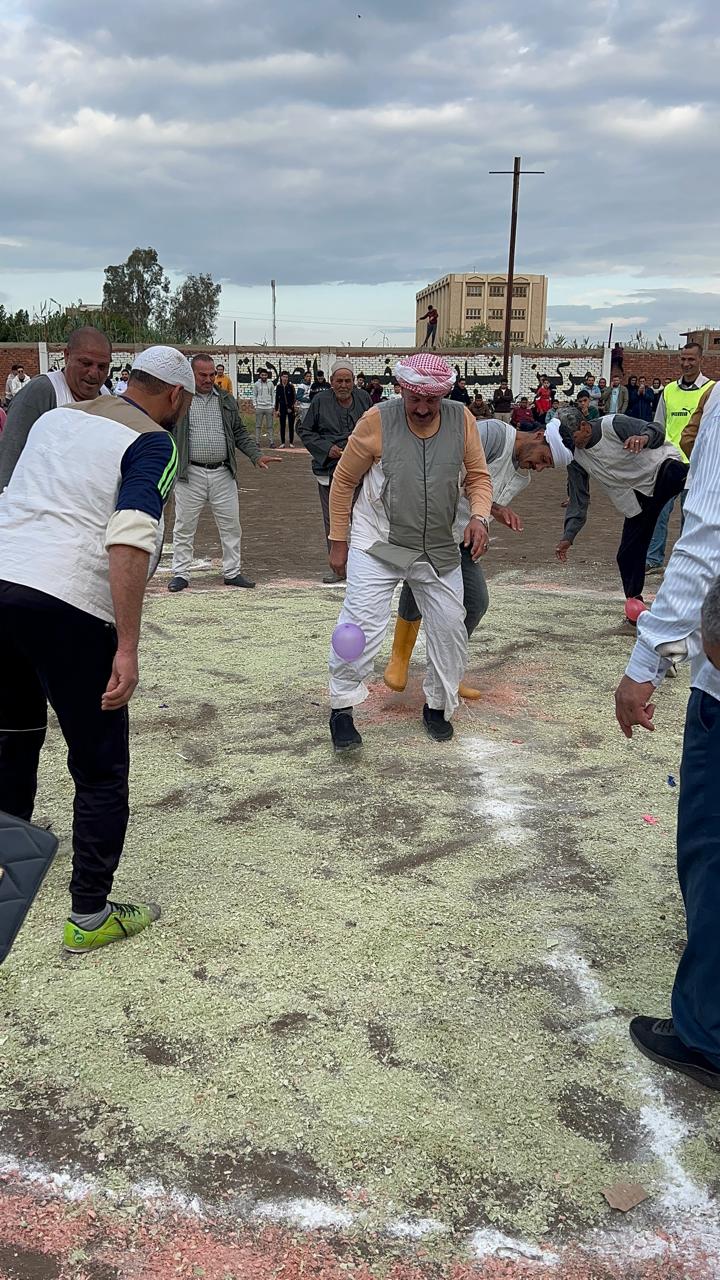 لعبة فرقعة البلالين