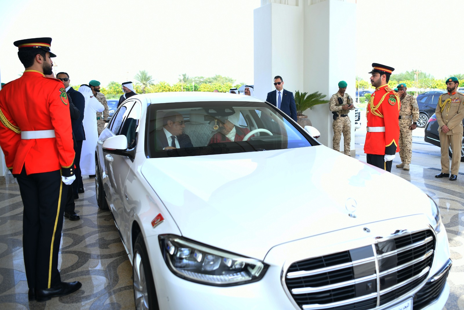 الرئيس عبد الفتاح السيسي في زيارة لمملكة البحرين (1)