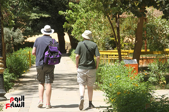 حركة-السياحة-بالحديقة