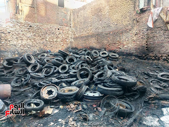 حريق محزن بالدويقة  (3)