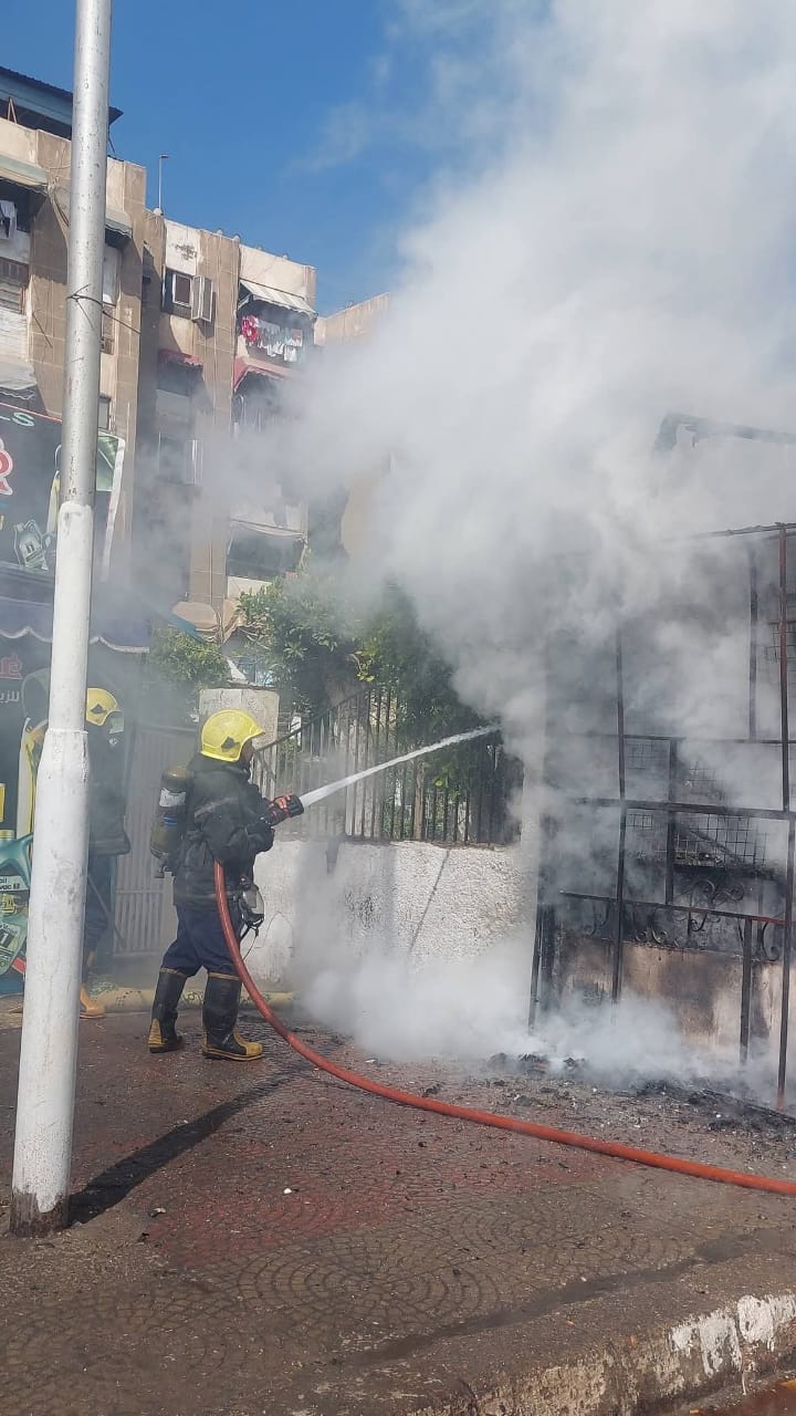 السيطرة على الحريق بالكشك