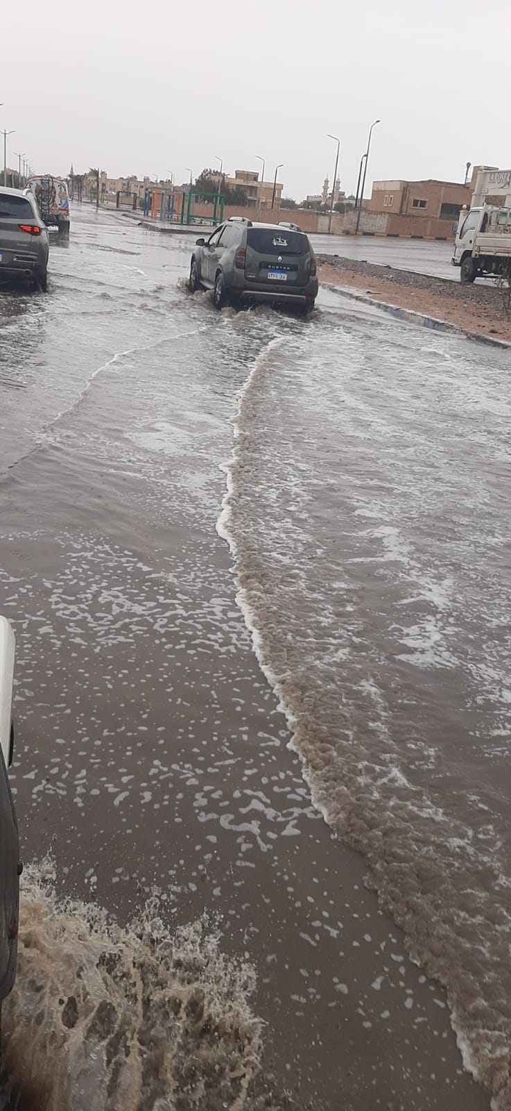 سقوط الامطار