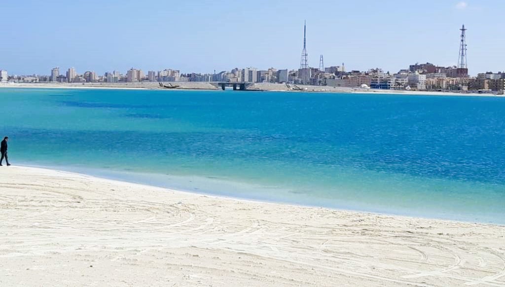 شاطئ رومل يشهد تطويرات كبيرة
