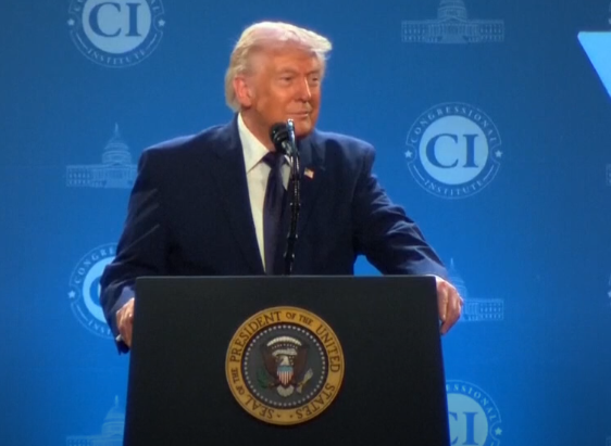 الرئيس الأمريكي دونالد ترامب