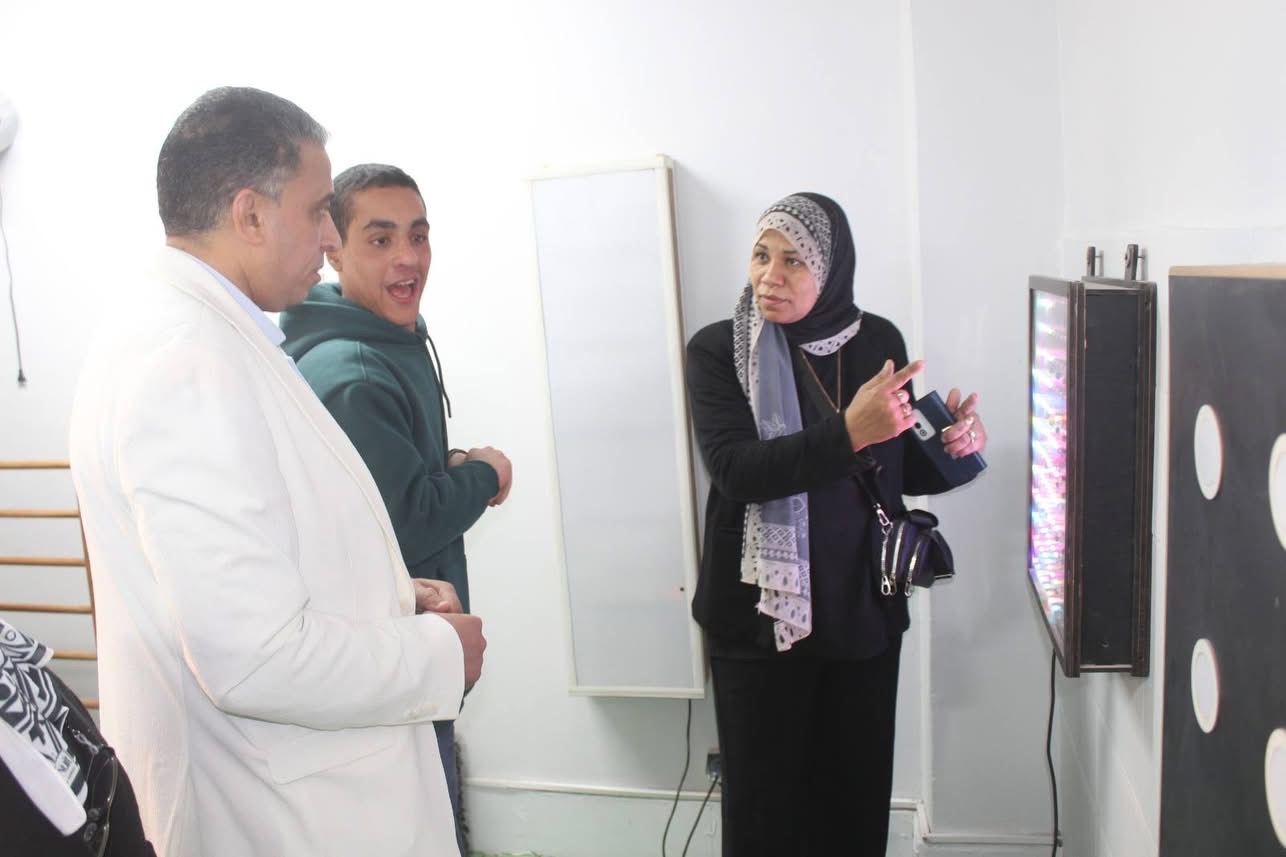 جانب من توقيع الكشف الطبى