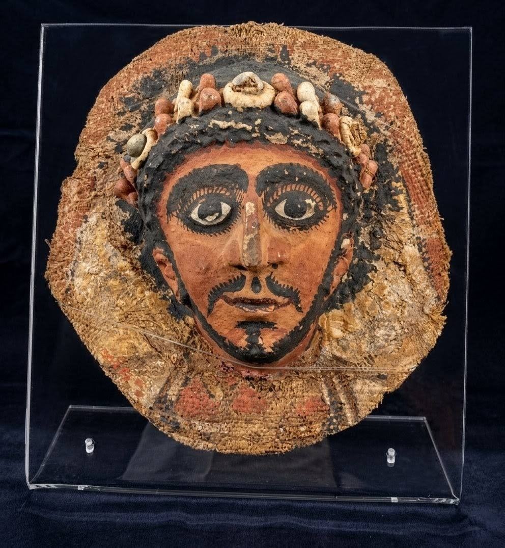 أقنعة الكارتوناج