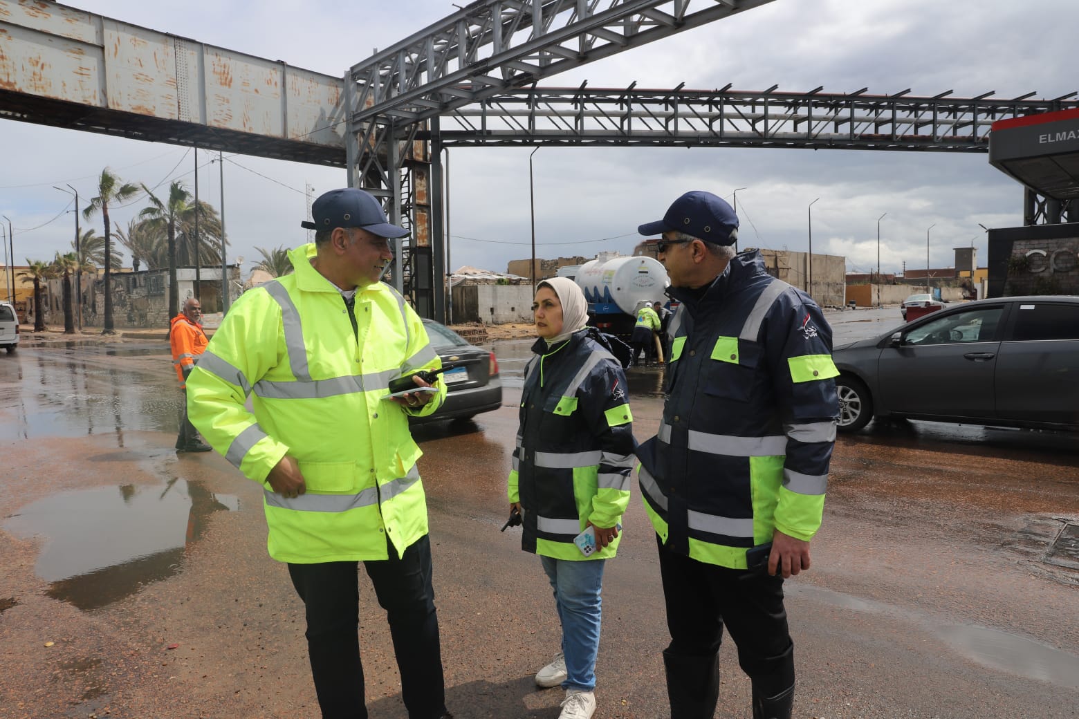 انتشار فرق الطوارئ