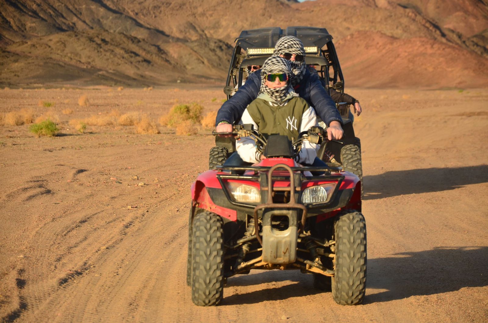 البتش باجى فى صحراء الغردقة،