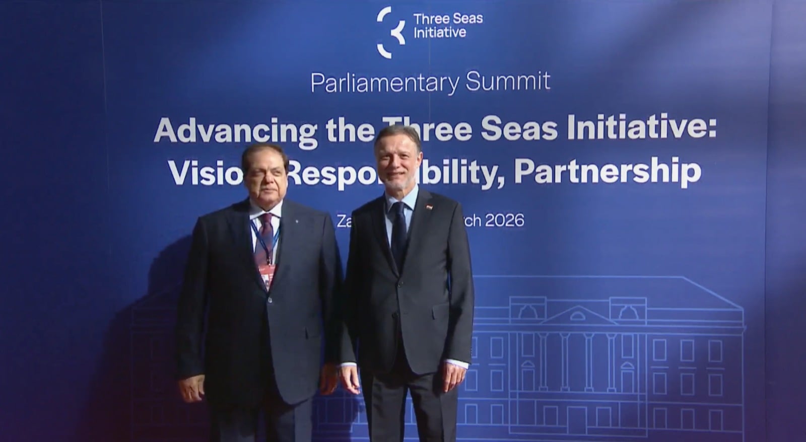 2b534988-e215-4688-8943-7df1d0095c72