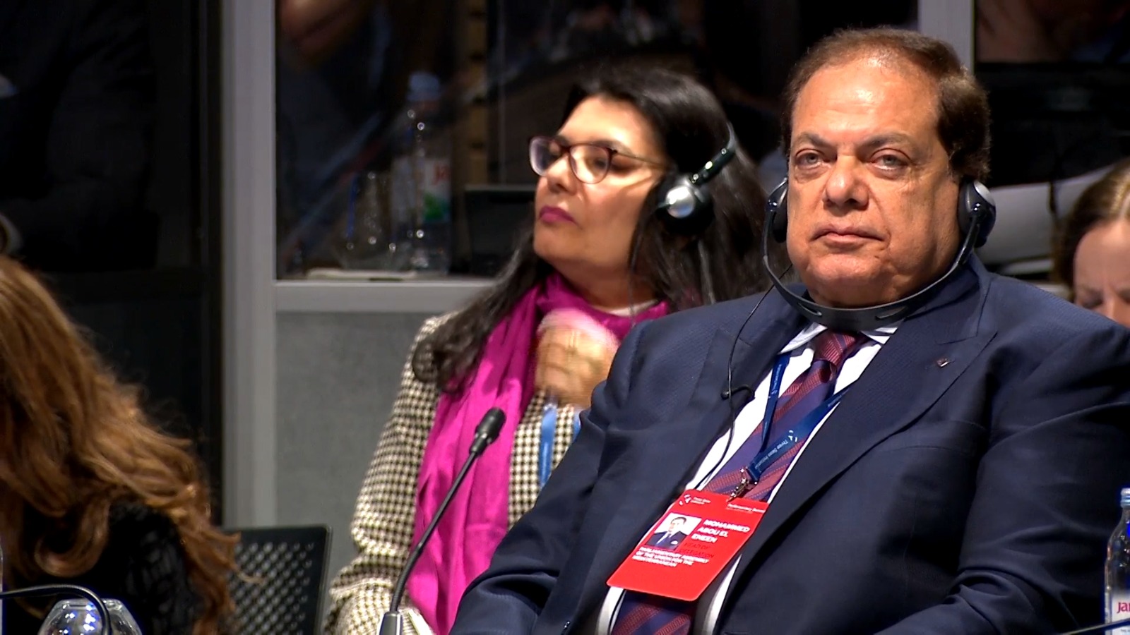 f7b93d64-a927-4d35-8921-41839752f4d9