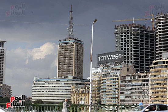 حالة الطقس على مبني التليفزيون