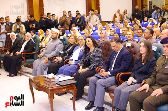 تكريم الأمهات المثاليات (19)