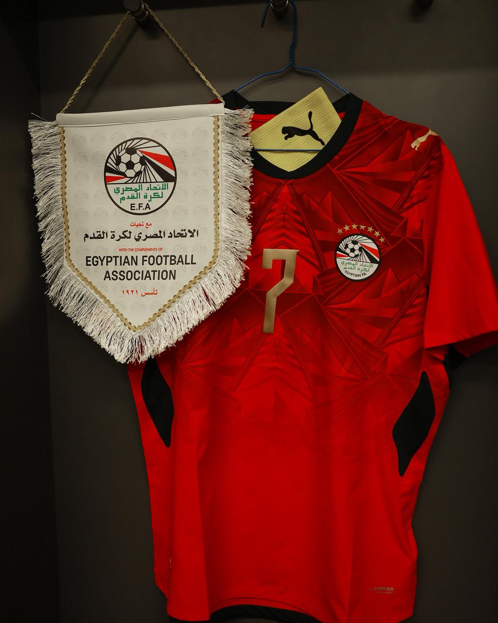 تشرت منتخب مصر الجديد  (4)