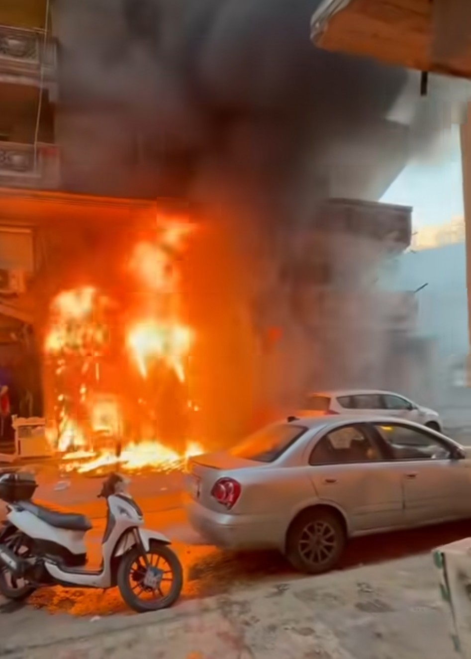 حريق محل أسماك الإسكندرية حريق محل أسماك الإسكندرية