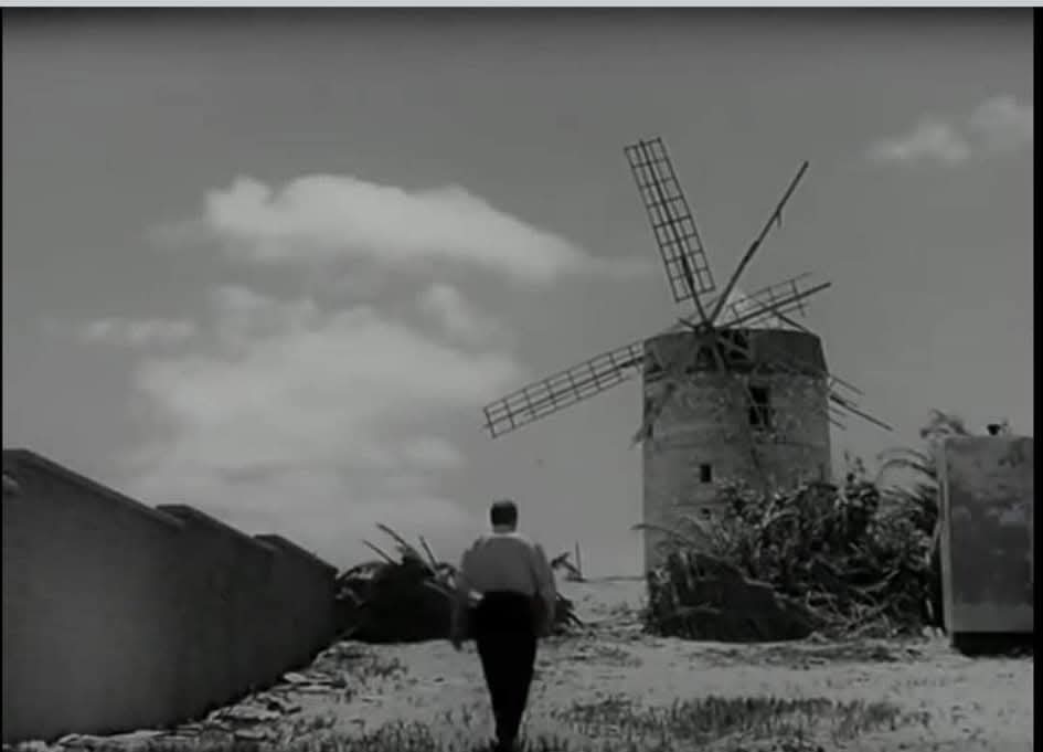 فيلم اثار على الرمال