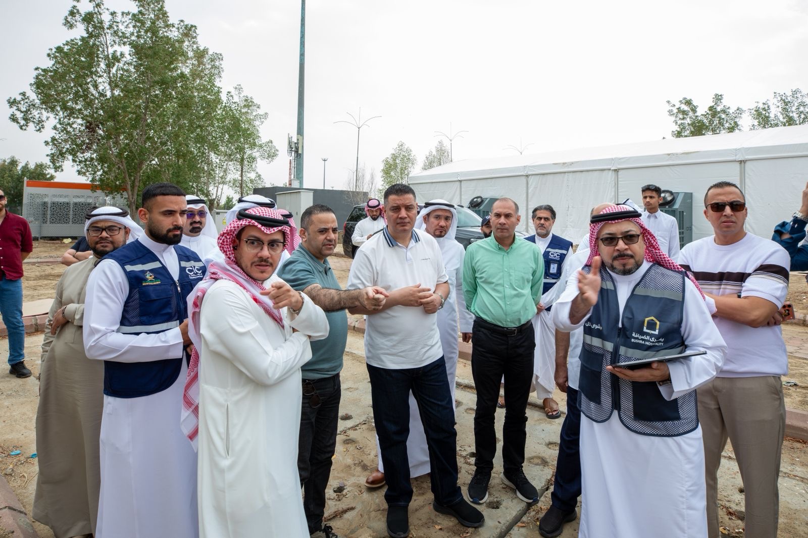 مواقع حجاج الجمعيات الأهلية في مشعري عرفة ومنى