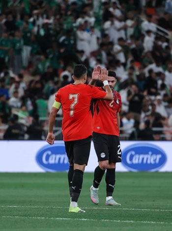 احتفال تريزيجيه وياسر إبراهيم