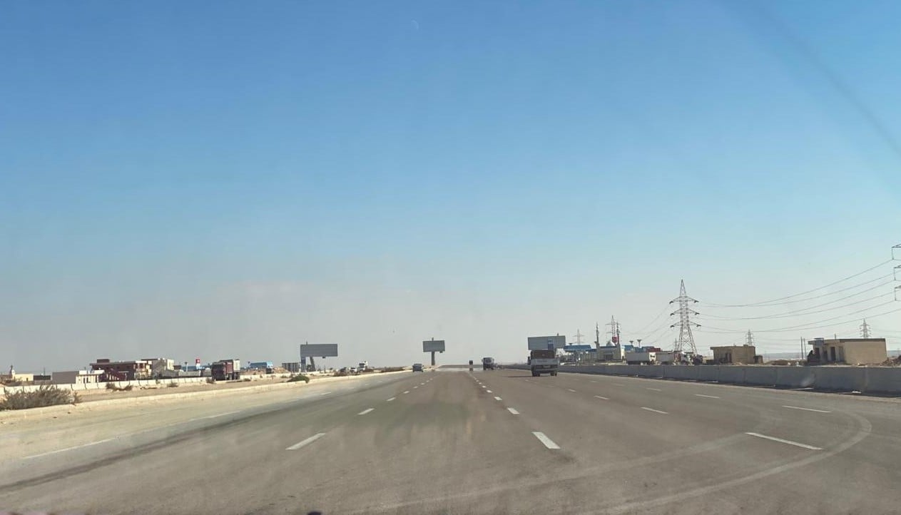 تطوير شبكات الطرق بمطروح