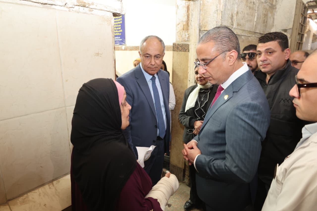 محافظ الجيزة يتابع انتظام سير العمل بمستشفى أم المصريين