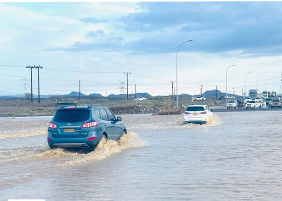 فيضانات تجتاج عمان فيضانات تجتاج عمان